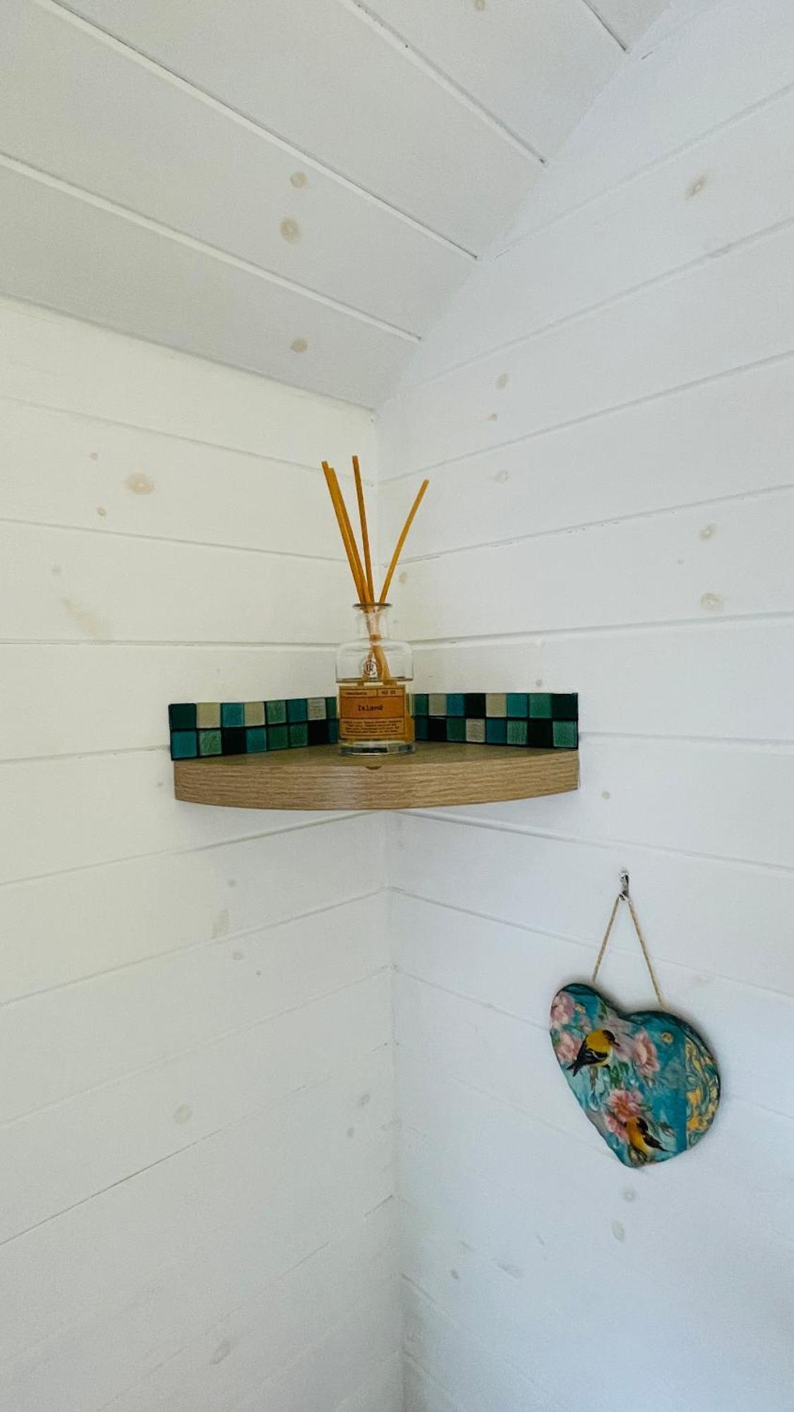 Hideaway Pod Near Loch Ness For A Tranquil Retreat Διαμέρισμα Lewiston Εξωτερικό φωτογραφία
